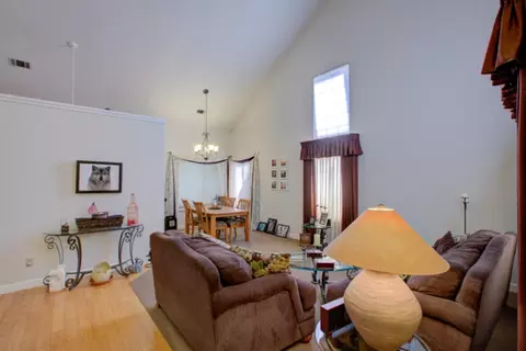 136 Paramatta Dr, Patterson, CA 95363 photo 7