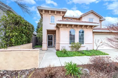 20 Palomino Ct, Roseville, CA 95678