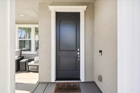 Entry Way - 2157 Red Setter Rd, Rocklin, CA 95765 photo 1 of 7