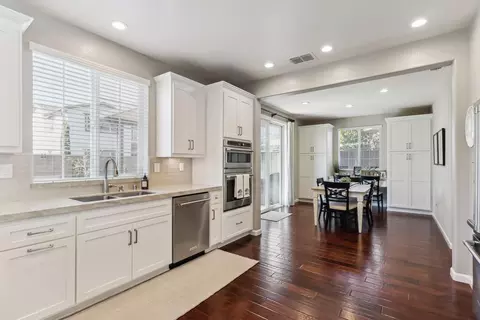 Kitchen - 2157 Red Setter Rd, Rocklin, CA 95765 photo 2 of 8