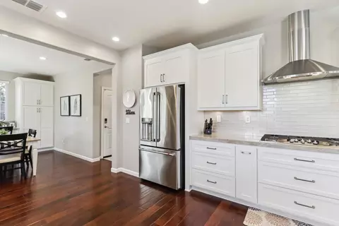 Kitchen - 2157 Red Setter Rd, Rocklin, CA 95765 photo 3 of 8