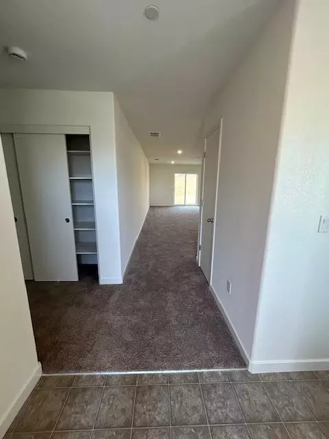 711 Brent Ct, Merced, CA 95341 photo 2
