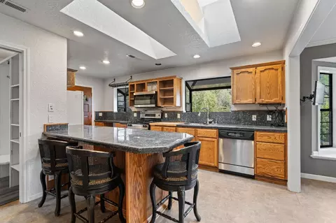 7027 Cambria Ct, Placerville, CA 95667 photo 3