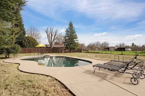 17100 E Front St, Linden, CA 95236 photo 54