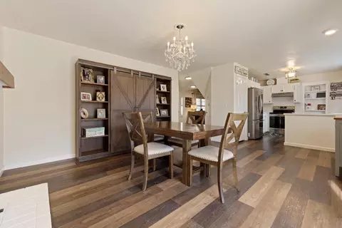 Dining - 932 Spring Brook Ct, Modesto, CA 95351 photo 2 of 3
