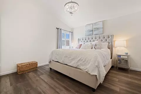 Bedroom - 932 Spring Brook Ct, Modesto, CA 95351 photo 1 of 4