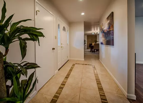 Entry Way - 4109 Vista Way, Davis, CA 95618 photo 1 of 3