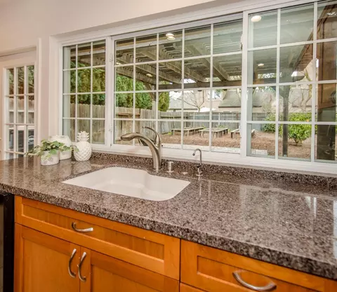 Kitchen - 4109 Vista Way, Davis, CA 95618 photo 2 of 8