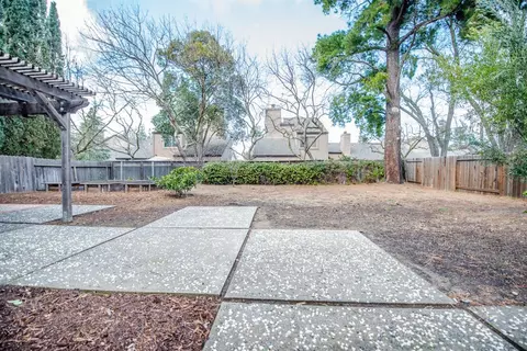 Exterior - 4109 Vista Way, Davis, CA 95618 photo 15 of 18
