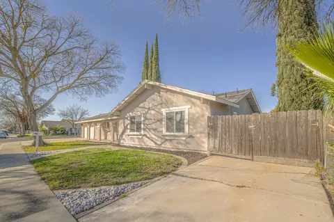 2829 Medicine Bow Dr, Modesto, CA 95355 photo 3