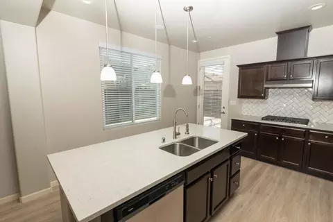 Kitchen - 4310 Bixby Way, Merced, CA 95348 photo 3 of 9