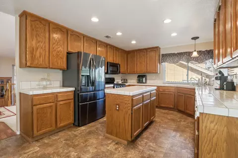 8524 Sutter Creek Way, Antelope, CA 95843 photo 14
