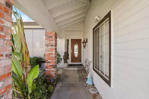 8524 Sutter Creek Way, Antelope, CA 95843 photo 2