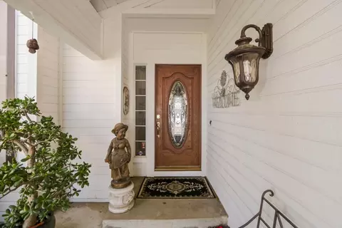 8524 Sutter Creek Way, Antelope, CA 95843 photo 3