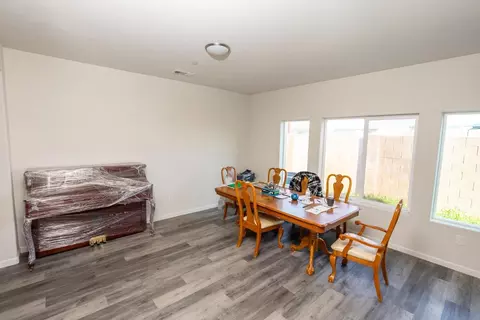548 Barcelona Ct, Merced, CA 95341 photo 10