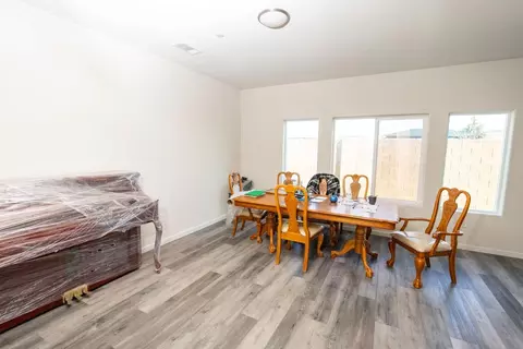 548 Barcelona Ct, Merced, CA 95341 photo 9