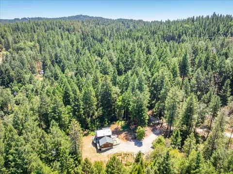 View/Area - 3065 Oregon Trail Rd, Georgetown, CA 95634 photo 2 of 11