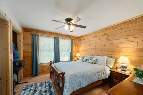 Bedroom - 3065 Oregon Trail Rd, Georgetown, CA 95634 photo 2 of 5