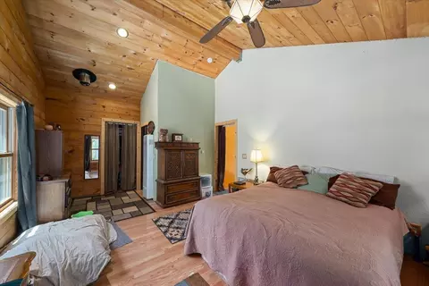 Bedroom - 3065 Oregon Trail Rd, Georgetown, CA 95634 photo 5 of 5