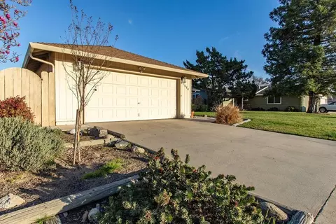 1664 Rice Ave, Turlock, CA 95382 photo 2