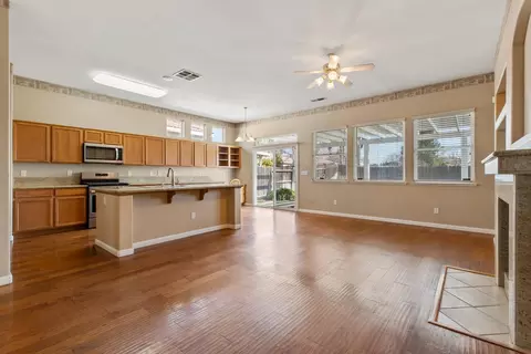 3416 Summer Dr, Modesto, CA 95355 photo 8