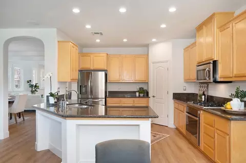1191 Scheidegger Cir, Folsom, CA 95630 photo 12