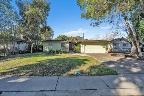 1305 Oak Ave, Davis, CA 95616 photo 1