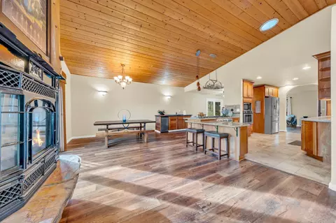Dining - 2690 Willow Creek Trl, Cool, CA 95614 photo 4 of 4