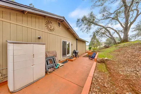 Exterior - 2690 Willow Creek Trl, Cool, CA 95614 photo 15 of 38