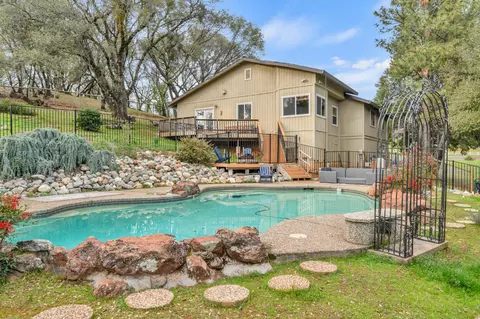 Exterior - 2690 Willow Creek Trl, Cool, CA 95614 photo 27 of 38