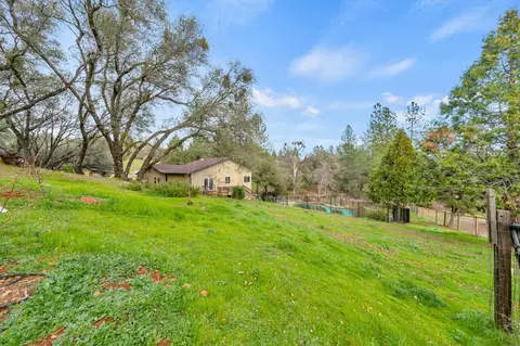 Exterior - 2690 Willow Creek Trl, Cool, CA 95614 photo 19 of 38