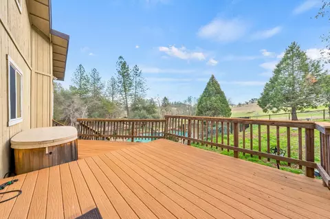 Exterior - 2690 Willow Creek Trl, Cool, CA 95614 photo 11 of 38