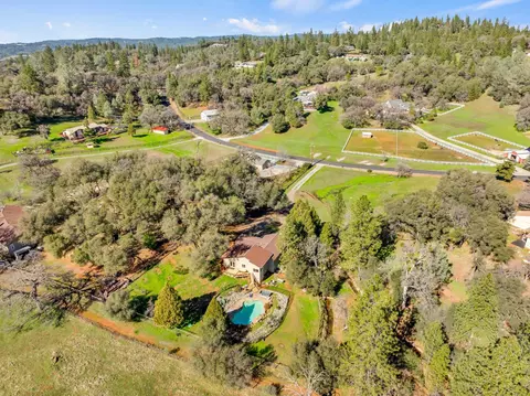 View/Area - 2690 Willow Creek Trl, Cool, CA 95614 photo 5 of 10