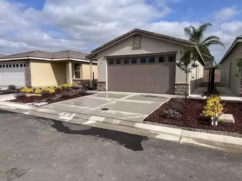 2425 Olivewood Ln, Modesto, CA 95351 photo 1