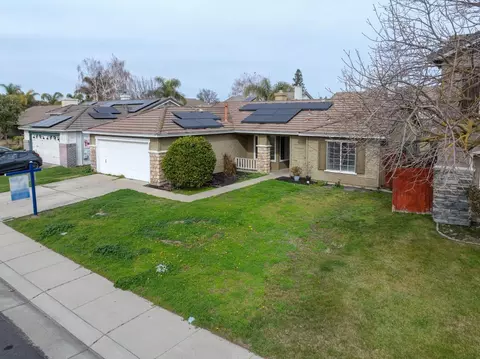 789 Prairie Dunes Dr, Lathrop, CA 95330 photo 2