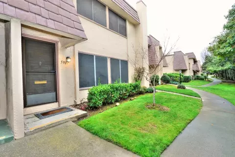 5907 Via Casitas, Carmichael, CA 95608 photo 2