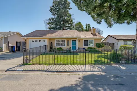 8642 Wren, Elk Grove, CA 95624