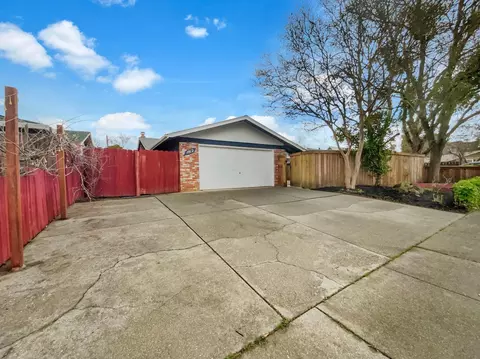 1812 Palm Pl, Davis, CA 95618 photo 9