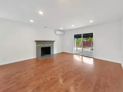 1812 Palm Pl, Davis, CA 95618 photo 3