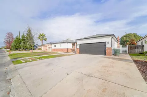2880 Tenaya Dr, Merced, CA 95340 photo 2