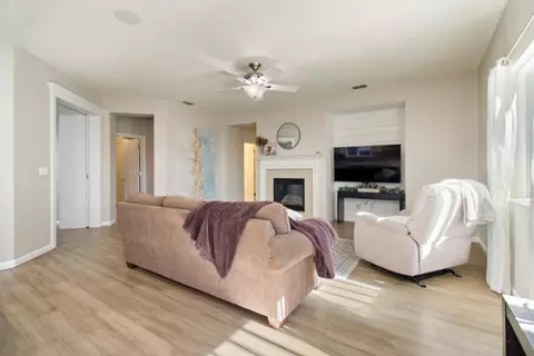 372 Eagle Dr, Ione, CA 95640 photo 11