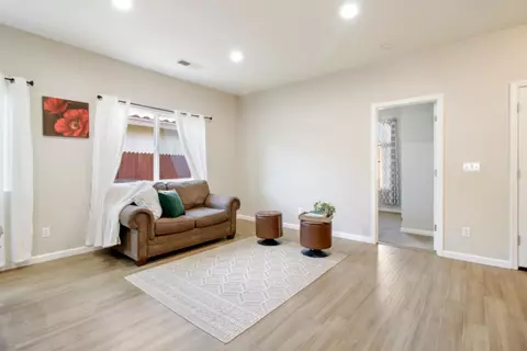 372 Eagle Dr, Ione, CA 95640 photo 8