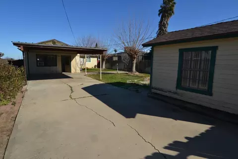 Exterior - 415 East Ave, Gustine, CA 95322 photo 8 of 10