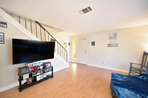 5724 Jana Ct, Carmichael, CA 95608 photo 9