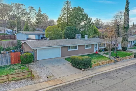 841 Matson Dr, Auburn, CA 95603 photo 1