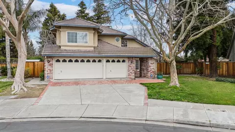 1850 Petrig Ct, Tracy, CA 95376 photo 2