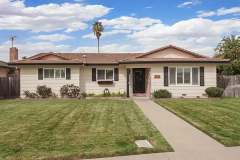 2372 Gateway Cir, Lodi, CA 95240 photo 1
