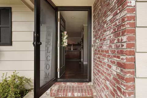 2372 Gateway Cir, Lodi, CA 95240 photo 2