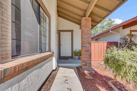 3853 Fairlands Dr, Pleasanton, CA 94588 photo 6