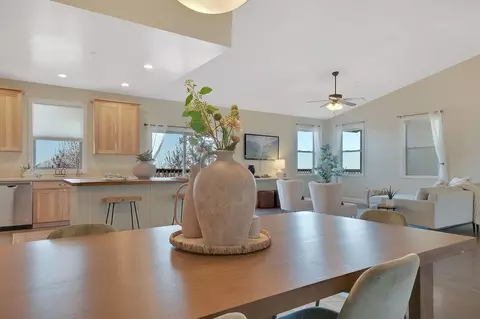Dining - 135 Hillside Pl, Jackson, CA 95642 photo 4 of 5